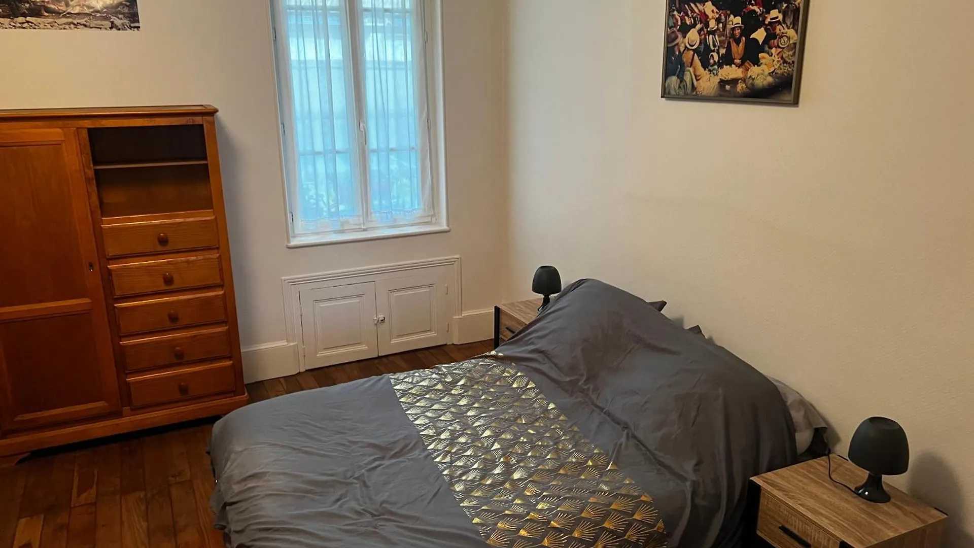 Magnifique F4 Pour 11 Personnes A Moulins Appartement Moulins  Frankrijk